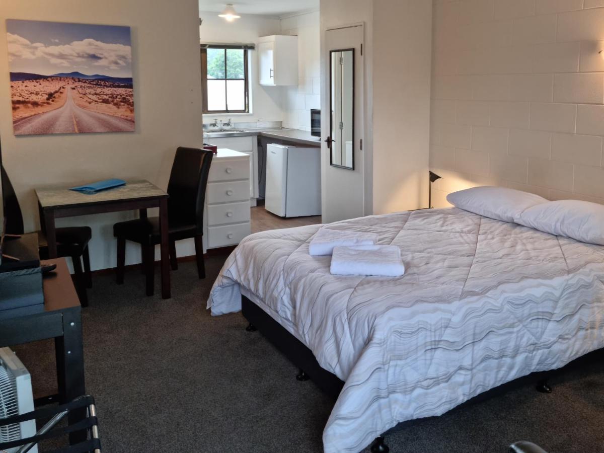 Stonehaven Motel Whangarei Exterior foto