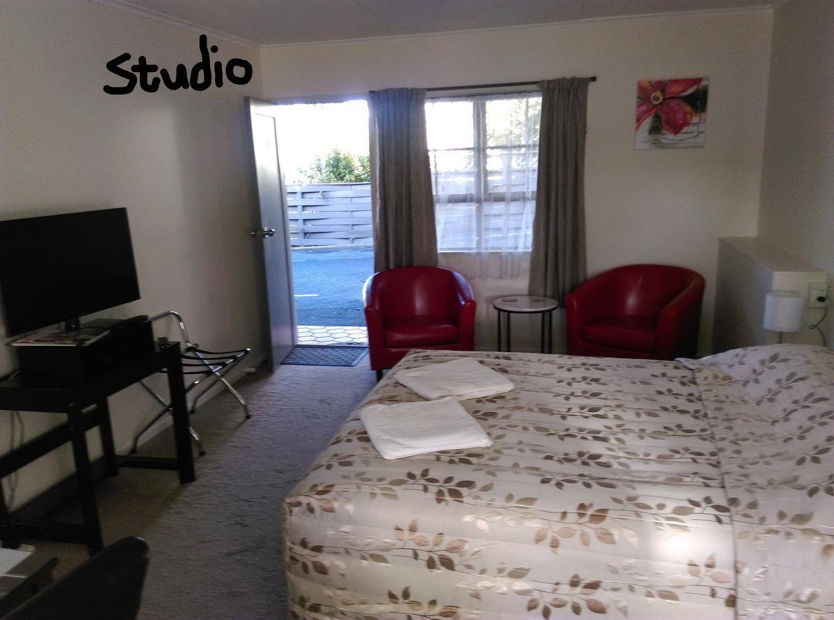 Stonehaven Motel Whangarei Exterior foto