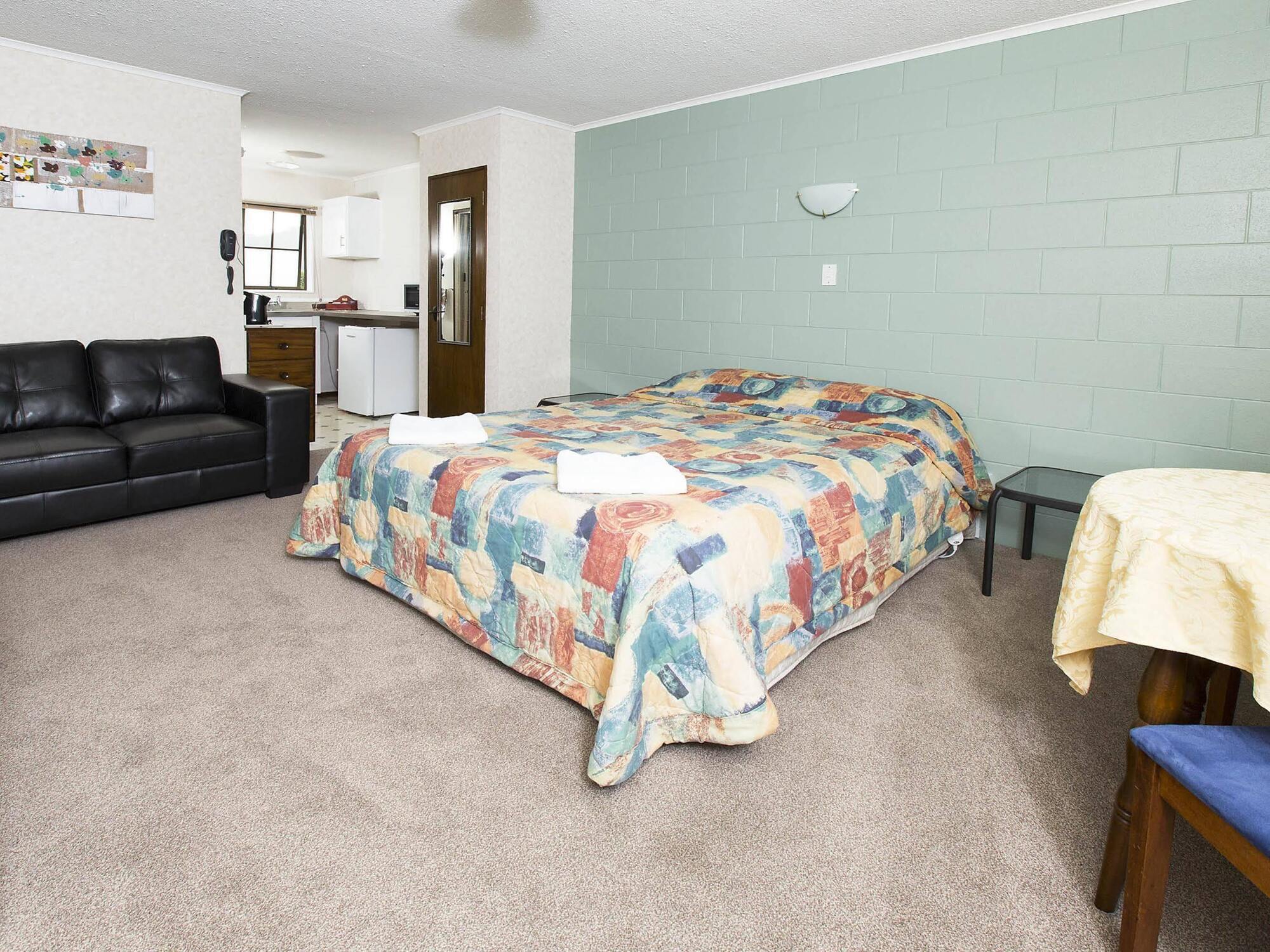 Stonehaven Motel Whangarei Exterior foto